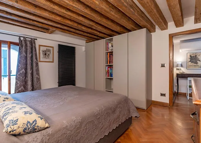 Appartement Cool Flat M0270429267 Venise