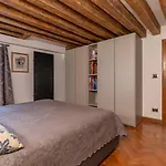 Apartmán Cool Flat M0270429267 Benátky