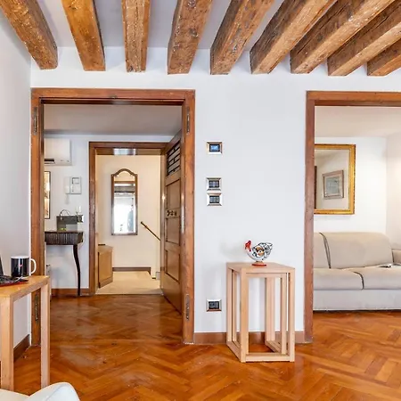Cool Flat M0270429267 * Venedig